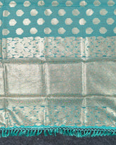 SC3038 - Linen With Gold Butta
